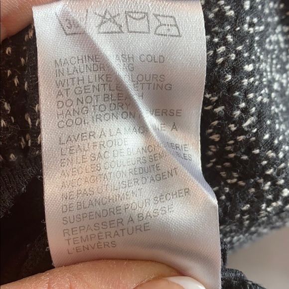 Spencer & Shaw Shift Dress - Picture 8 of 8